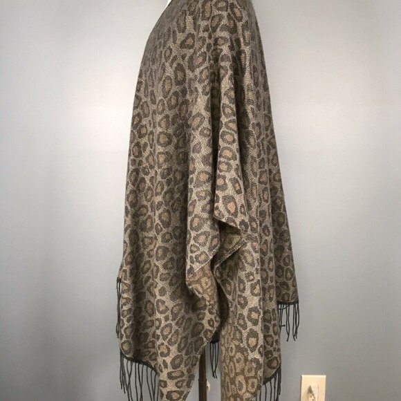 Woolrich Leopard Print Fringe Poncho Wrap One Size Polyester & Viscose Brown/Gra - Picture 7 of 8